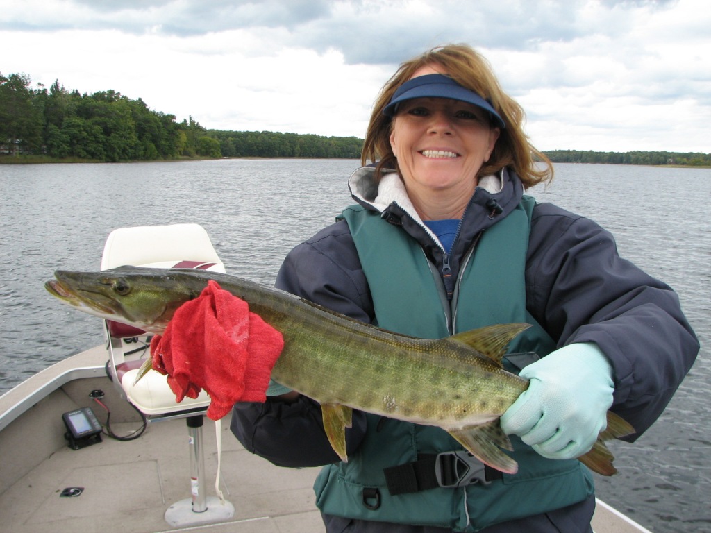 Deanna caught and released this 30 inch musky on Benoit using a Mepps spinner.